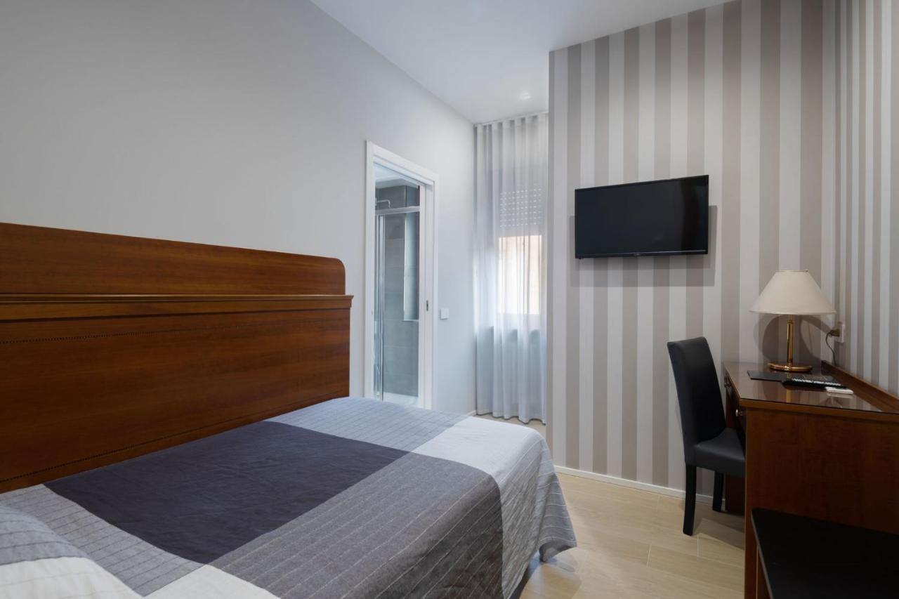 Hotel Excelsior Pavie Extérieur photo